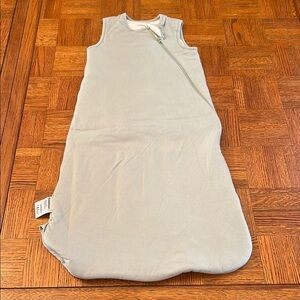 Bubble Panda Sleeveless Baby Sleep Sack in Light seafoam green